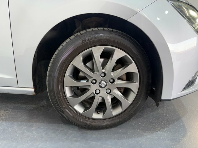 Seat Leon 1.2 Tsi Se Hatchback Euro 6 S S Silver #4