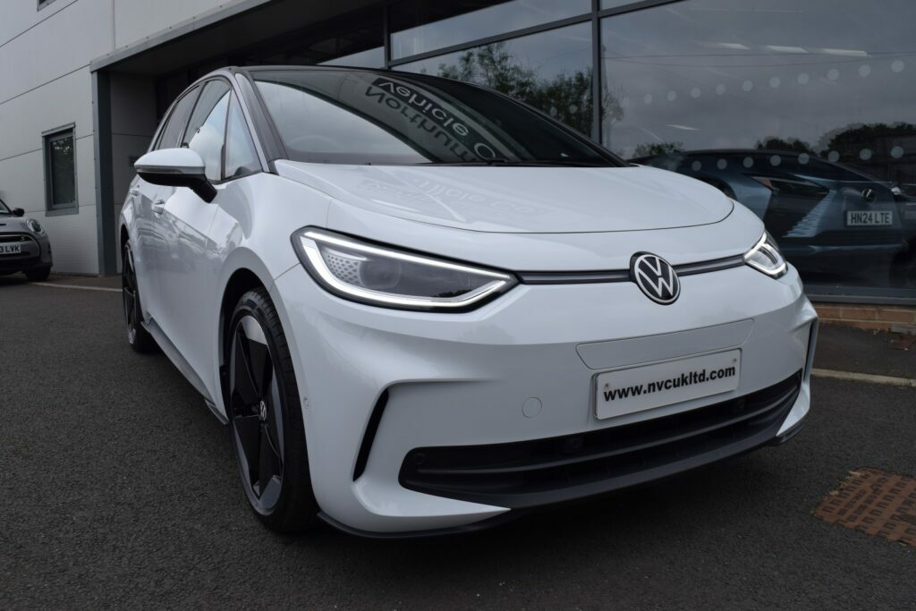 Volkswagen ID.3 150Kw 77Kwh Pro S Match White #3
