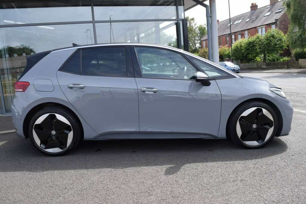 Volkswagen ID.3 150Kw 77Kwh Pro S Match Grey #2