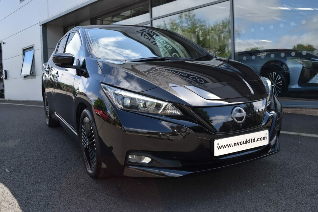 Nissan Leaf 110Kw 39Kwh N Connecta Black #3