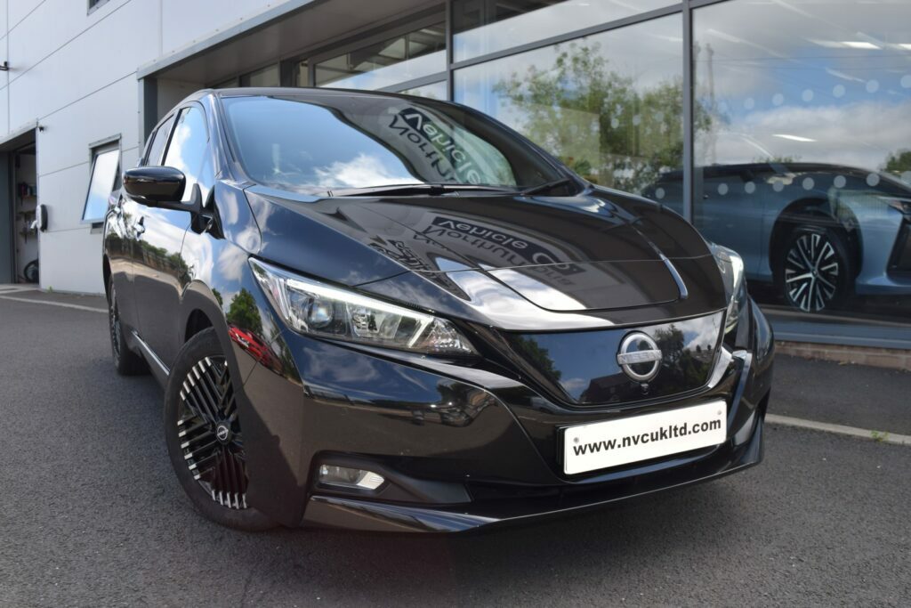 Nissan Leaf 110Kw 39Kwh N Connecta Black