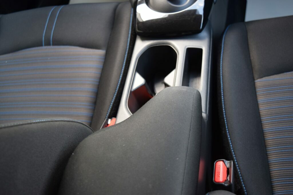 Nissan Leaf Hatchback Black #35