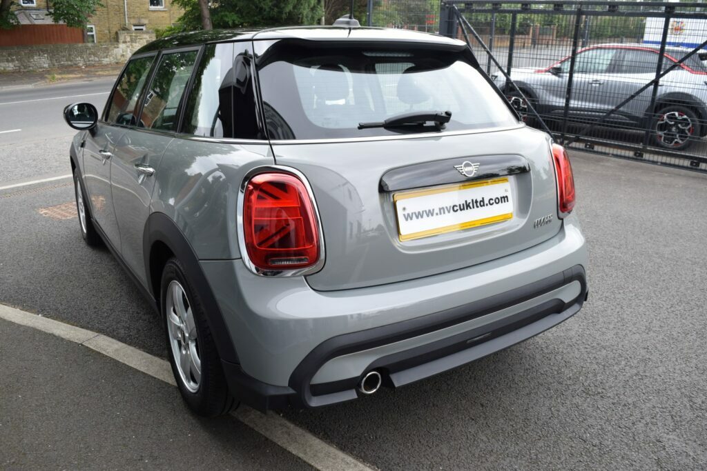 Mini Hatch 1.5 Cooper Sport Euro 6 Ss White #8