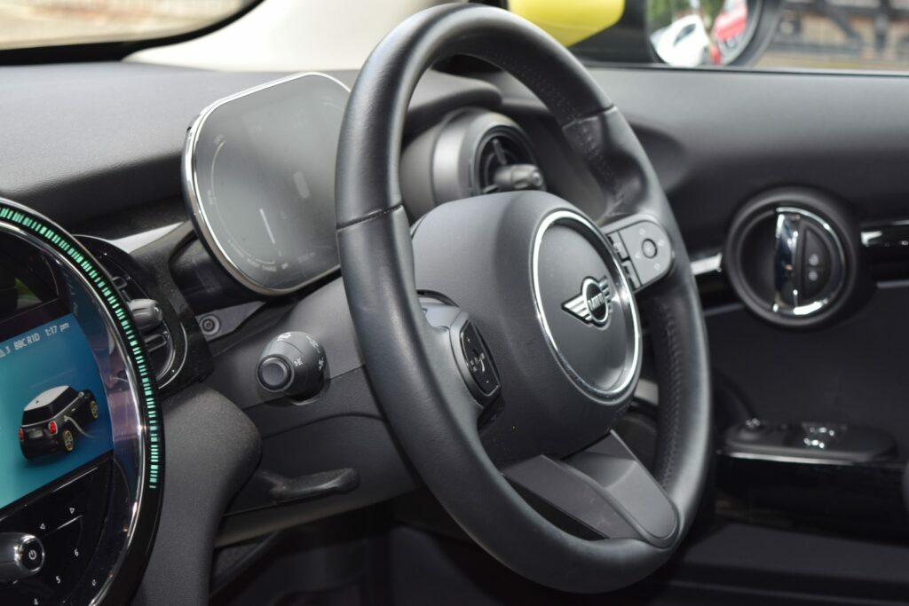 Mini Hatch 2022 1.5 Cooper Sport Hatchback Grey #35
