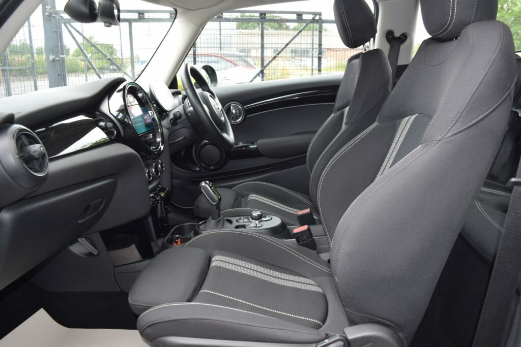 Mini Hatch 2022 1.5 Cooper Sport Hatchback Grey #33