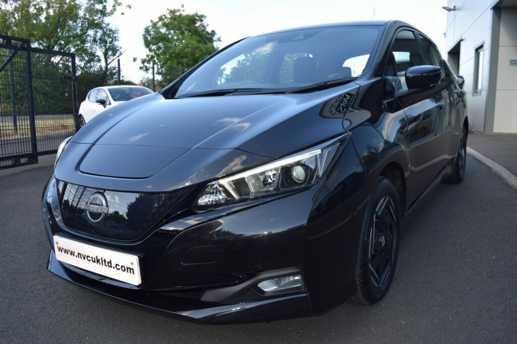 Nissan Leaf 110Kw 39Kwh Acenta Black #5