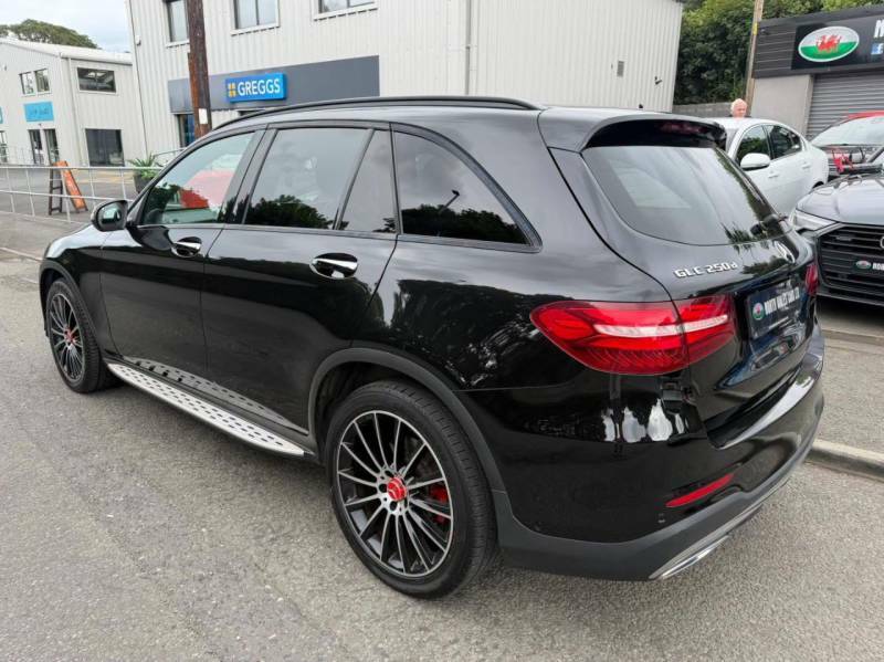 Mercedes-Benz GLC Class Glc 250D 4Matic Amg Line Prem Plus 9G-tronic Black #3