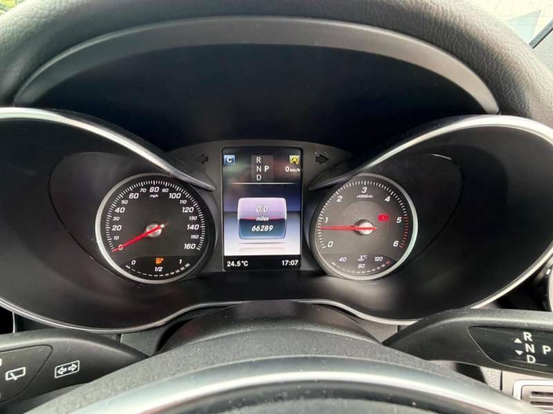 Mercedes-Benz GLC Class 2.1 Glc250d Amg Line Premium G-tronic 4Matic Eur White #21