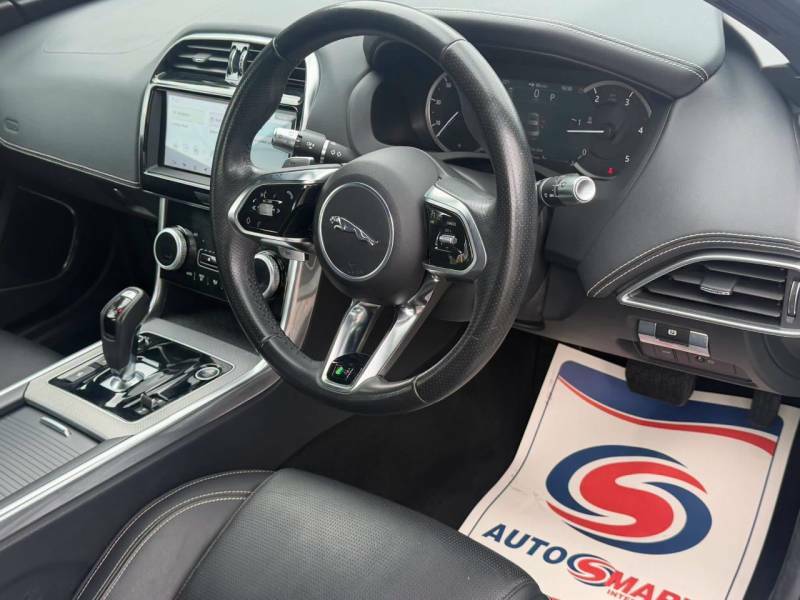 Jaguar XE Saloon 2.0 P250i Hse Euro 6 Ss 20196 Silver #10