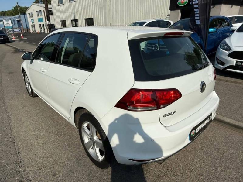 Volkswagen Golf 1.6 Tdi 110 Match White #2