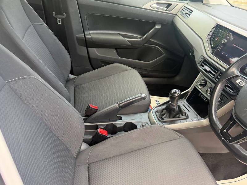 Volkswagen Polo Hatchback White #12