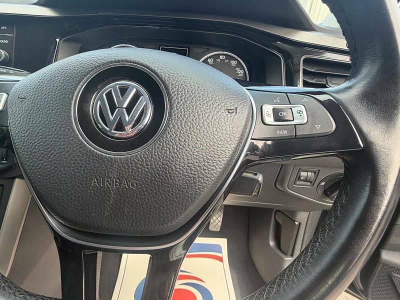 Volkswagen Polo Hatchback White #20