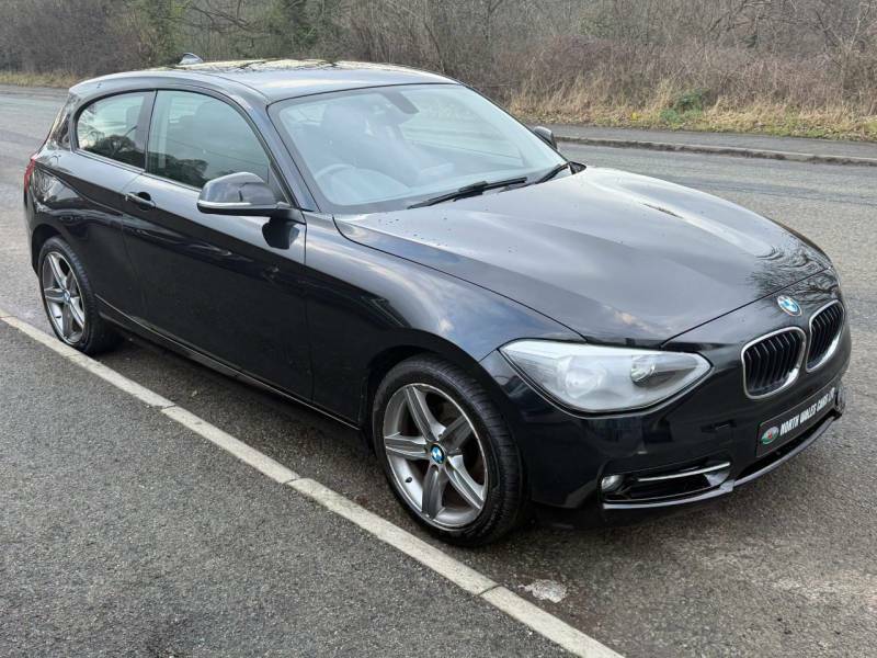 BMW 1 Series 116D Sport Step Black #2