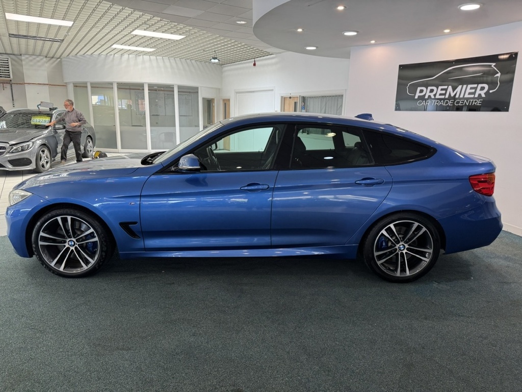 BMW 3 Series 330D M Sport Step Business Media KM65VYO Blue #3