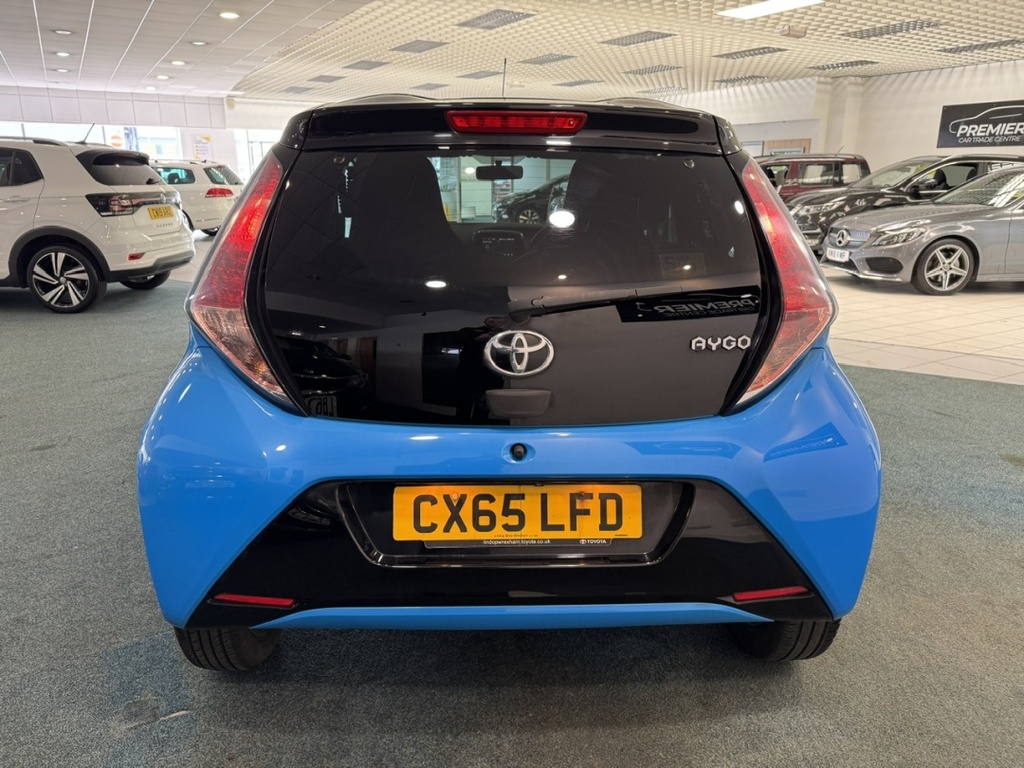 Toyota Aygo 1.0 Vvt-i X-cite 2 Blue #5