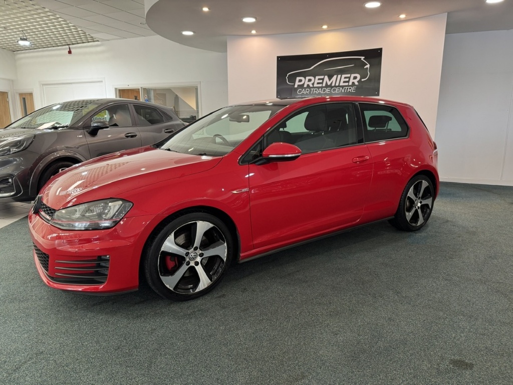 Volkswagen Golf 2.0 Tsi Gti Dsg SG65SXN Red #2