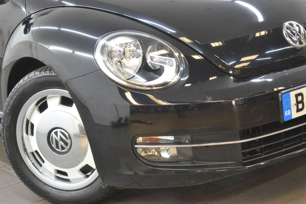Volkswagen Beetle 2.0 Tdi Design Dsg Euro 5 BJ63GWN Black #6