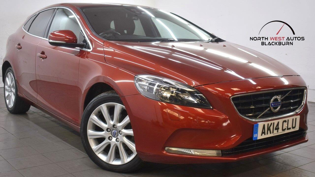 Volvo V40 1.6 D2 Se Euro 5 Ss Red