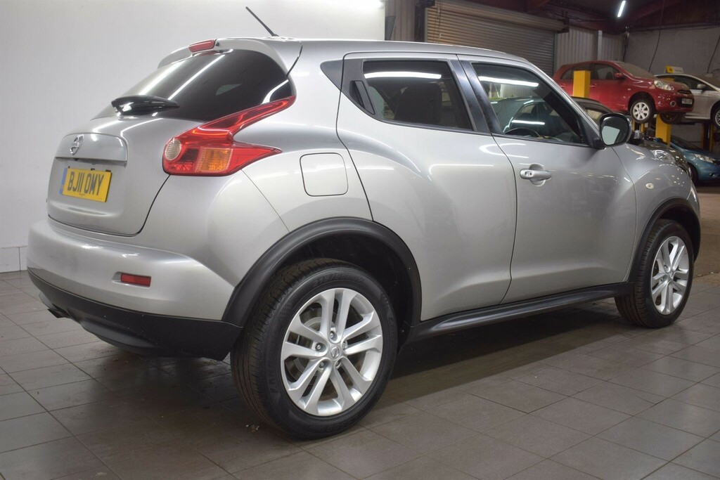 Nissan Juke 1.6 Tekna Euro 5 BJ11OMY Silver #2
