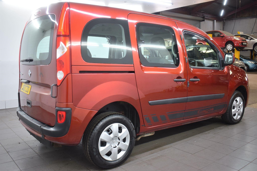 Renault Kangoo 1.6 16V Expression Euro 4 Ac Red #2
