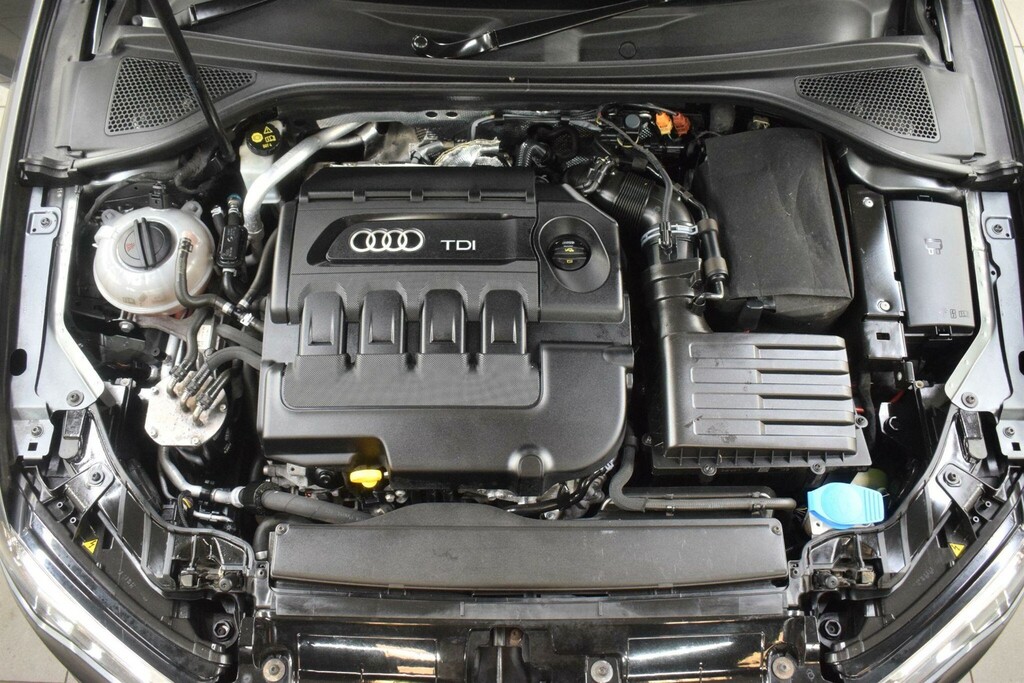 Audi A3 2.0 Tdi S Line Sportback Euro 5 Ss BN64WRD Grey #4