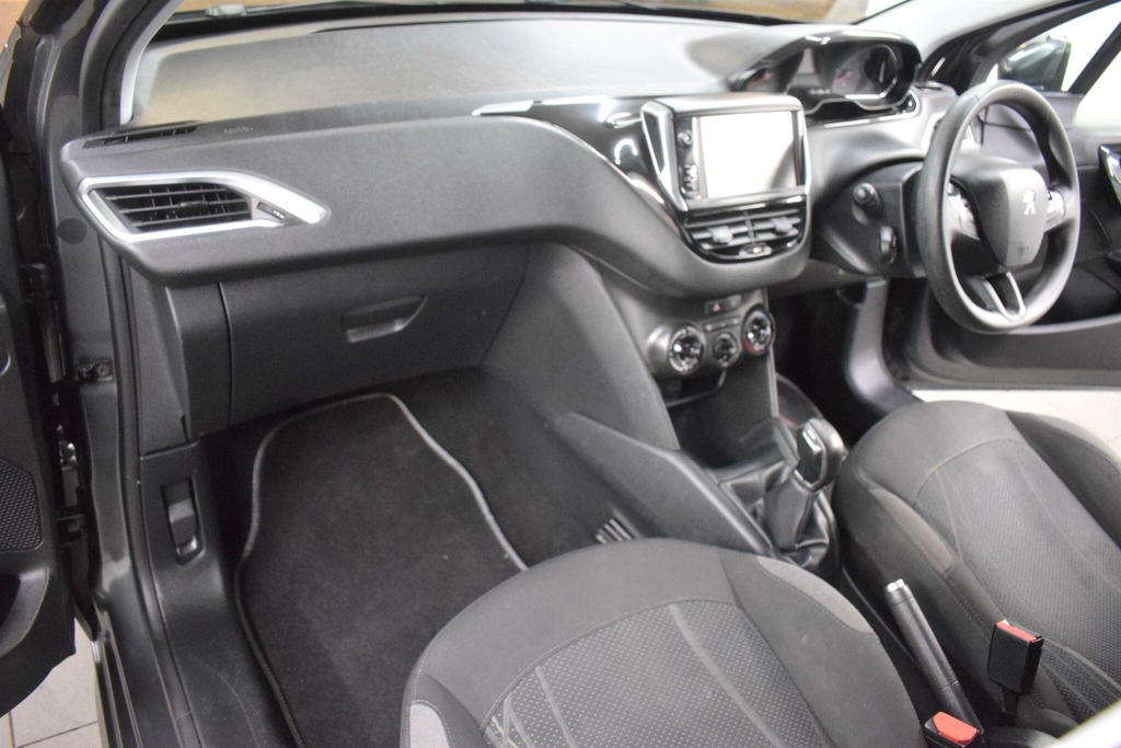 Peugeot 208 1.0 Vti Puretech Active Euro 5 HK64UKT Grey #3