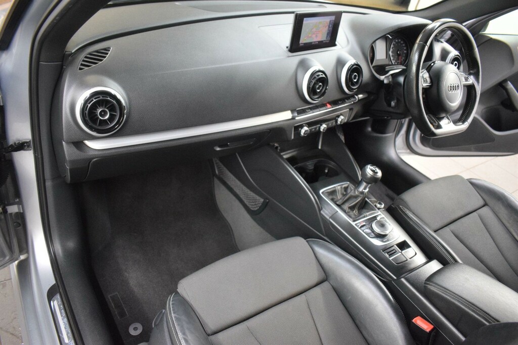Audi A3 2.0 Tdi S Line Sportback Euro 6 Ss YD64OML Silver #3
