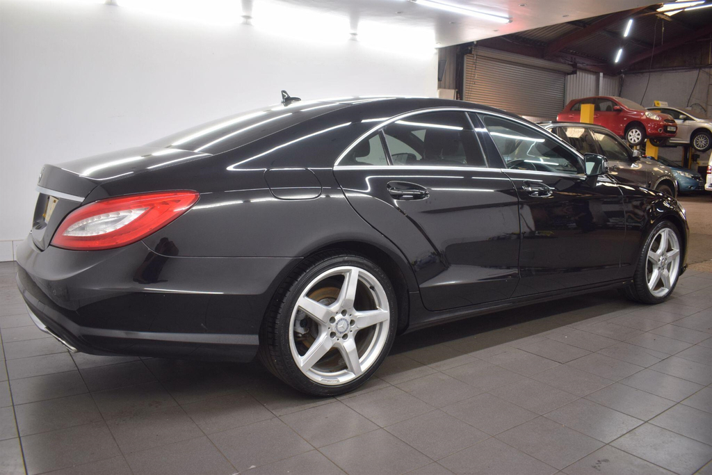 Mercedes-Benz CLS 3.0 Cls350 Cdi V6 Blueefficiency Sport Coupe G-tro Black #2