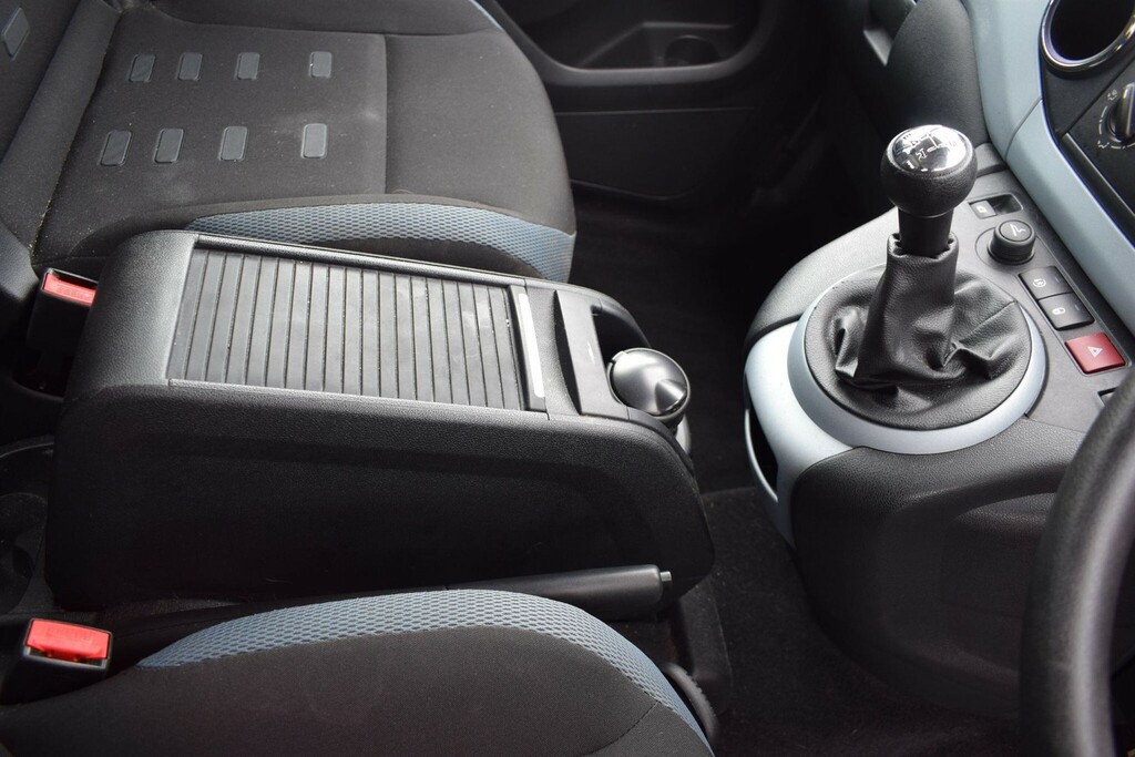Citroen Berlingo 1.6 Hdi 625Kg LX White #27