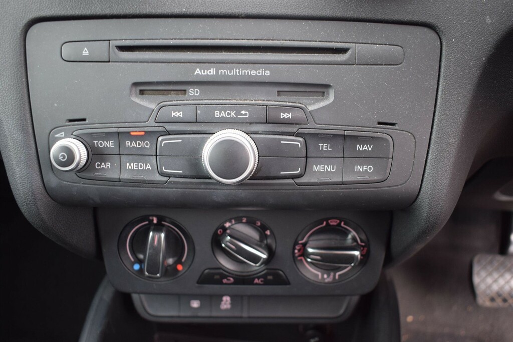 Audi A1 1.4 Tfsi Sport S Tronic Euro 5 Ss White #18