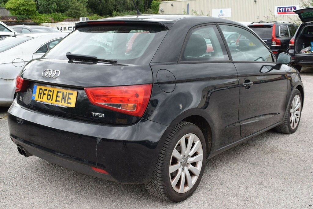 Audi A1 1.4 Tfsi Sport S Tronic Euro 5 Ss White #13