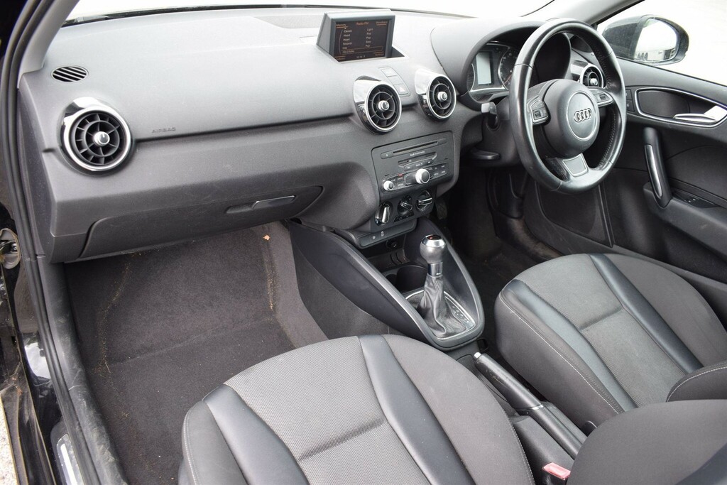 Audi A1 1.4 Tfsi Sport S Tronic Euro 5 Ss White #16