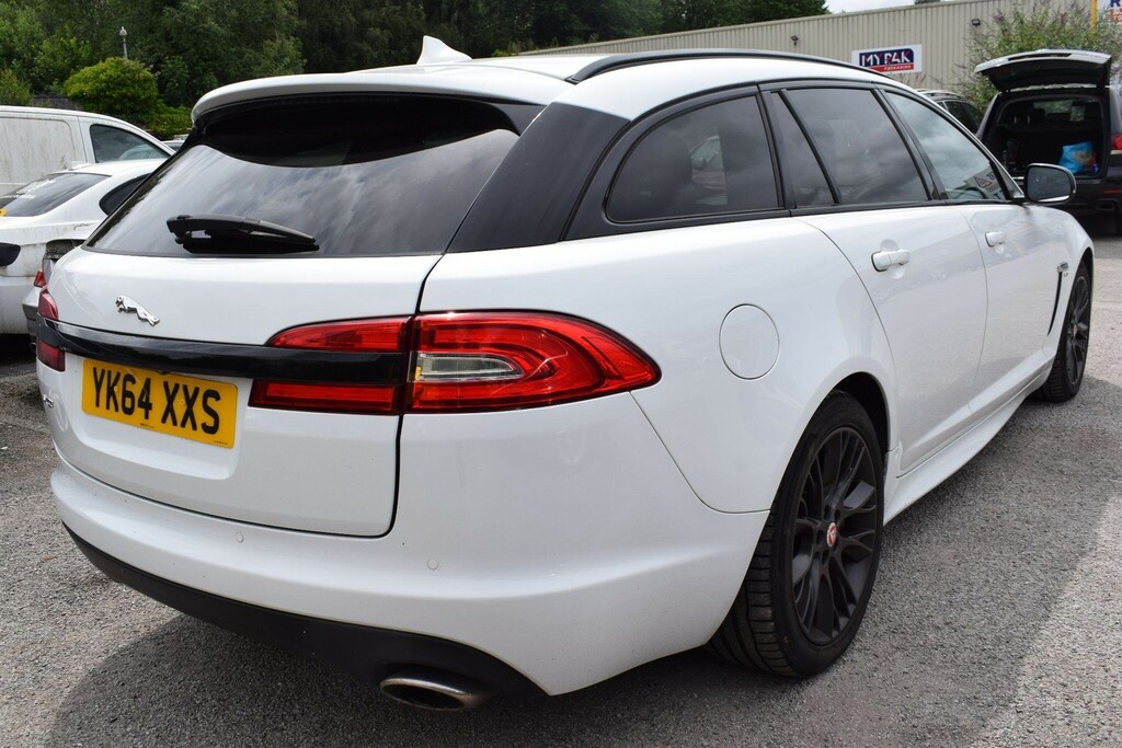 Jaguar XF 2.2 D Luxury Sportbrake Blue #9