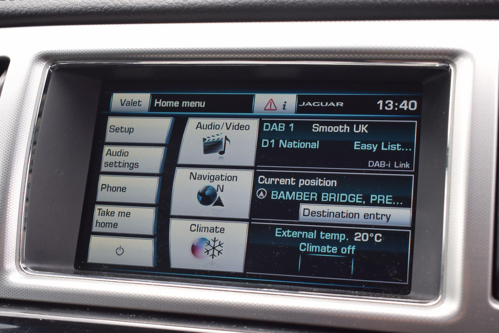 Jaguar XF 2.2 D Luxury Sportbrake Blue #26