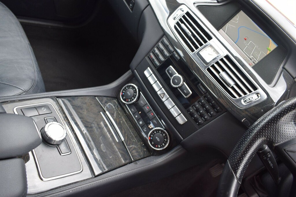 Mercedes-Benz CLS 3.0L Cls350 Cdi Blueefficiency Amg Sport 2 White #22