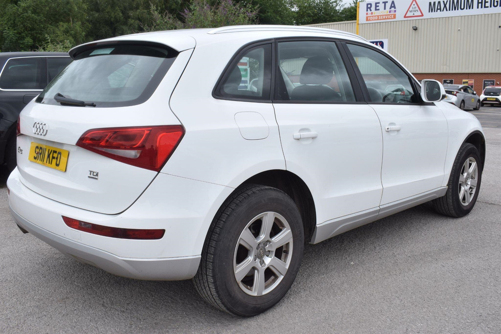 Audi Q5 2.0 Tdi Quattro Euro 5 Ss White #2