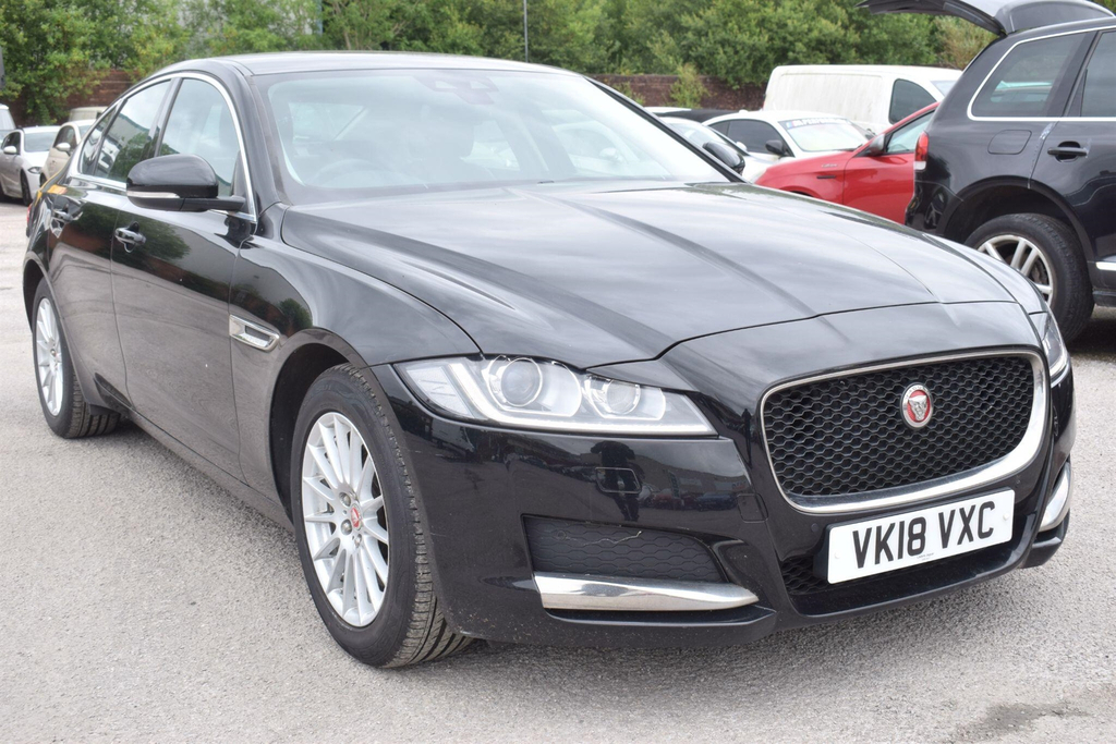 Jaguar XF 2.0D Prestige Euro 6 Ss Black #5