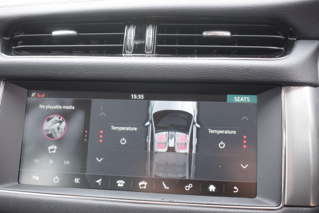 Jaguar XF 2.0 R-sport D Sportbrake Red #34