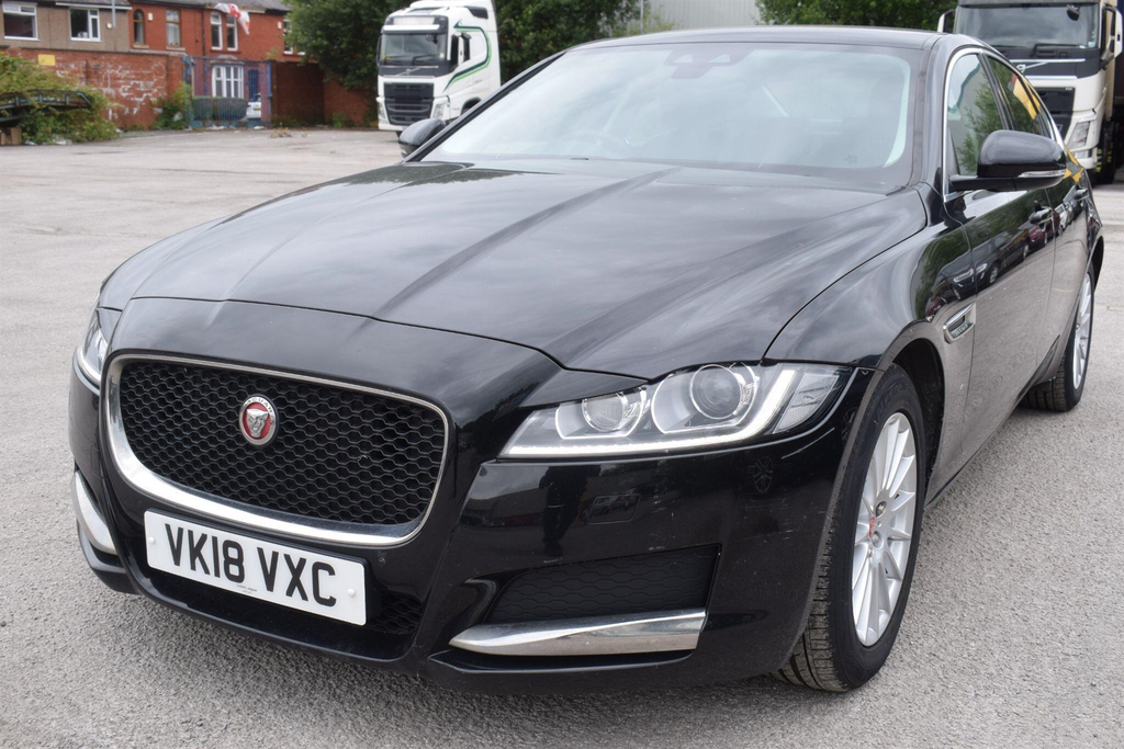 Jaguar XF 2.0 R-sport D Sportbrake Red #12