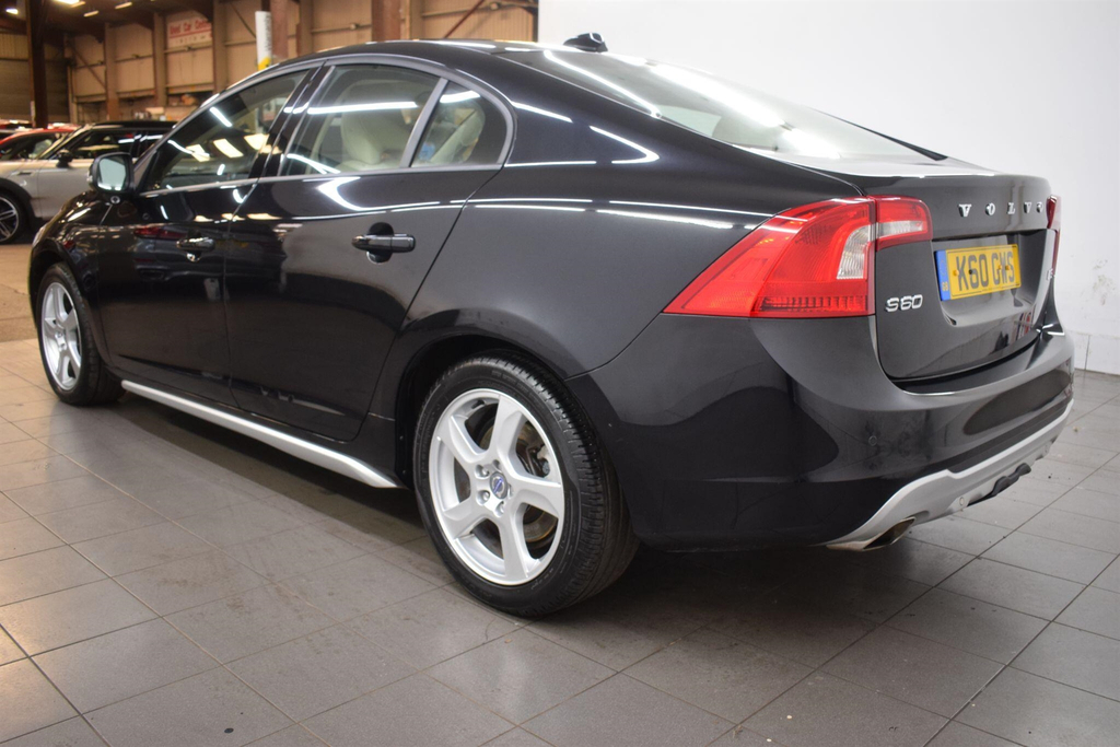 Volvo S60 Saloon 2.0 Red #23