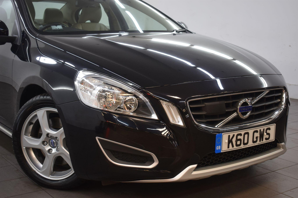 Volvo S60 Saloon 2.0 Red #19