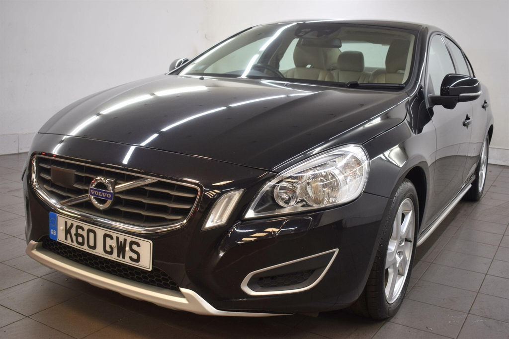 Volvo S60 Saloon 2.0 Red #15