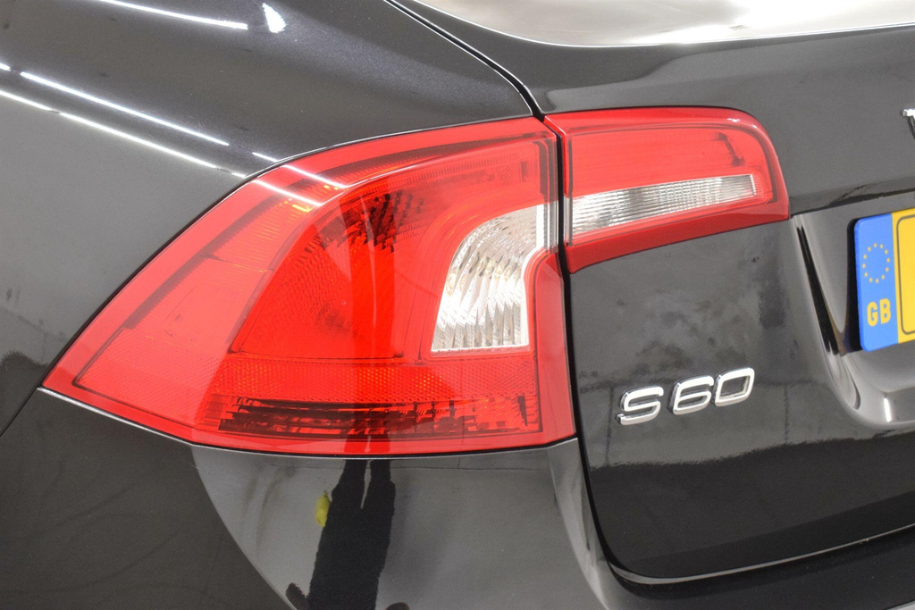 Volvo S60 Saloon 2.0 Red #11
