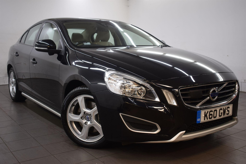 Volvo S60 Saloon 2.0 Red #20