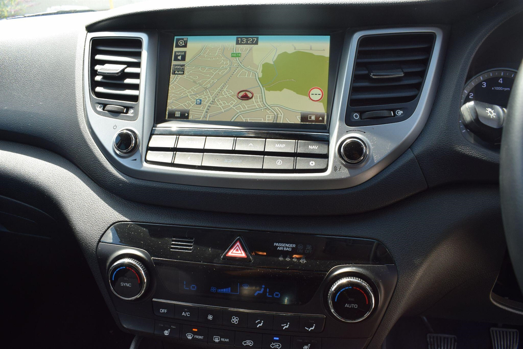 Hyundai Tucson 1.6 Gdi Blue Drive Se Nav Euro 6 Ss Grey #4
