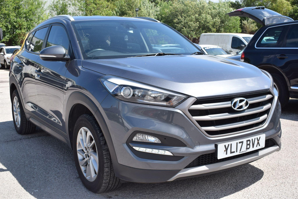 Hyundai Tucson 1.6 Gdi Blue Drive Se Nav Euro 6 Ss Grey
