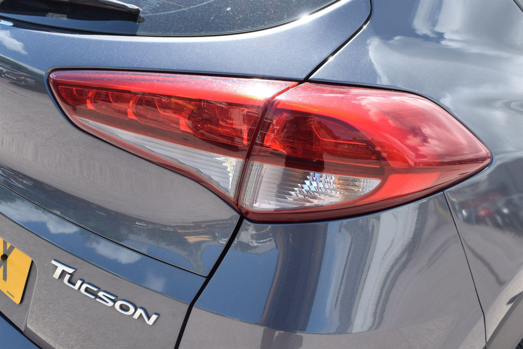 Hyundai Tucson 1.6 Gdi Blue Drive Se Nav Euro 6 Ss Grey #6