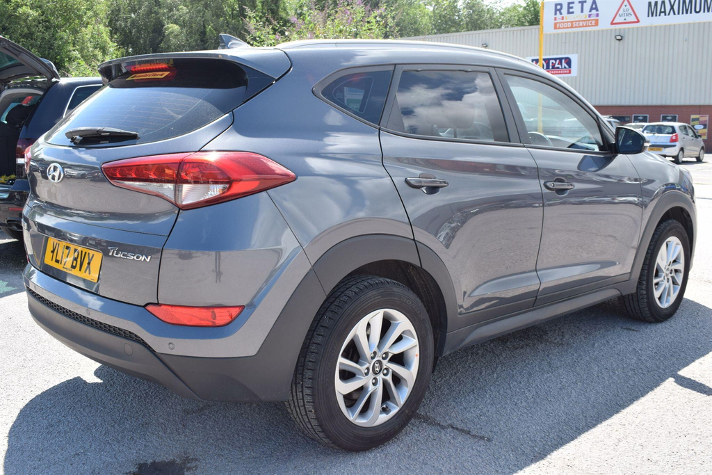 Hyundai Tucson 1.6 Gdi Blue Drive Se Nav Euro 6 Ss Grey #2
