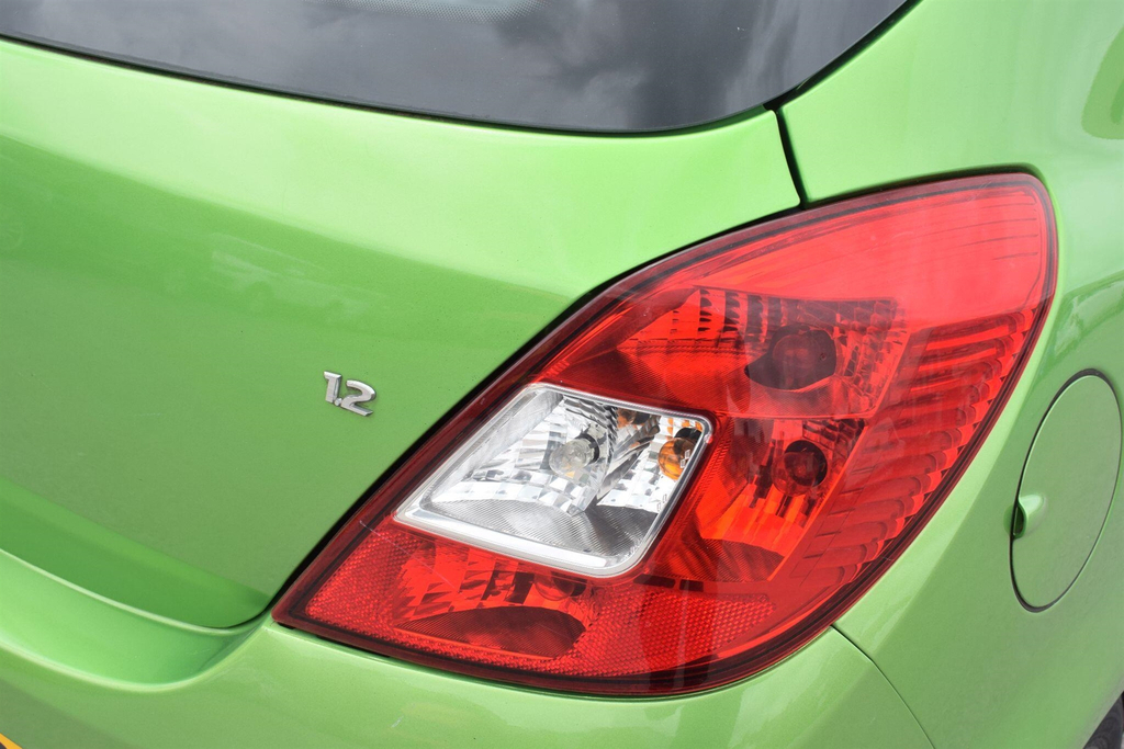 Vauxhall Corsa 1.2 16V Energy Euro 5 Ac Green #6