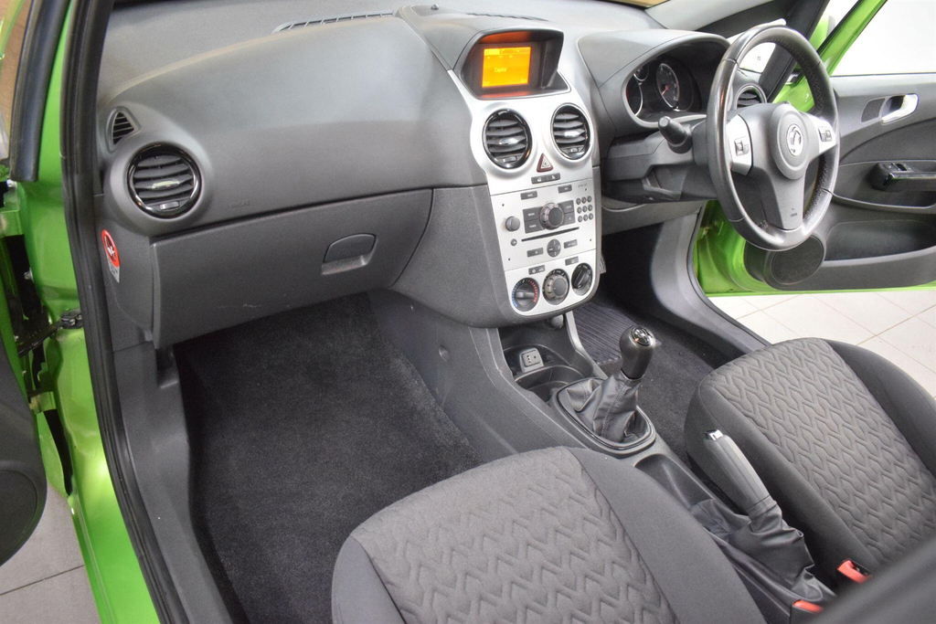 Vauxhall Corsa 1.2 16V Energy Euro 5 Ac Green #3